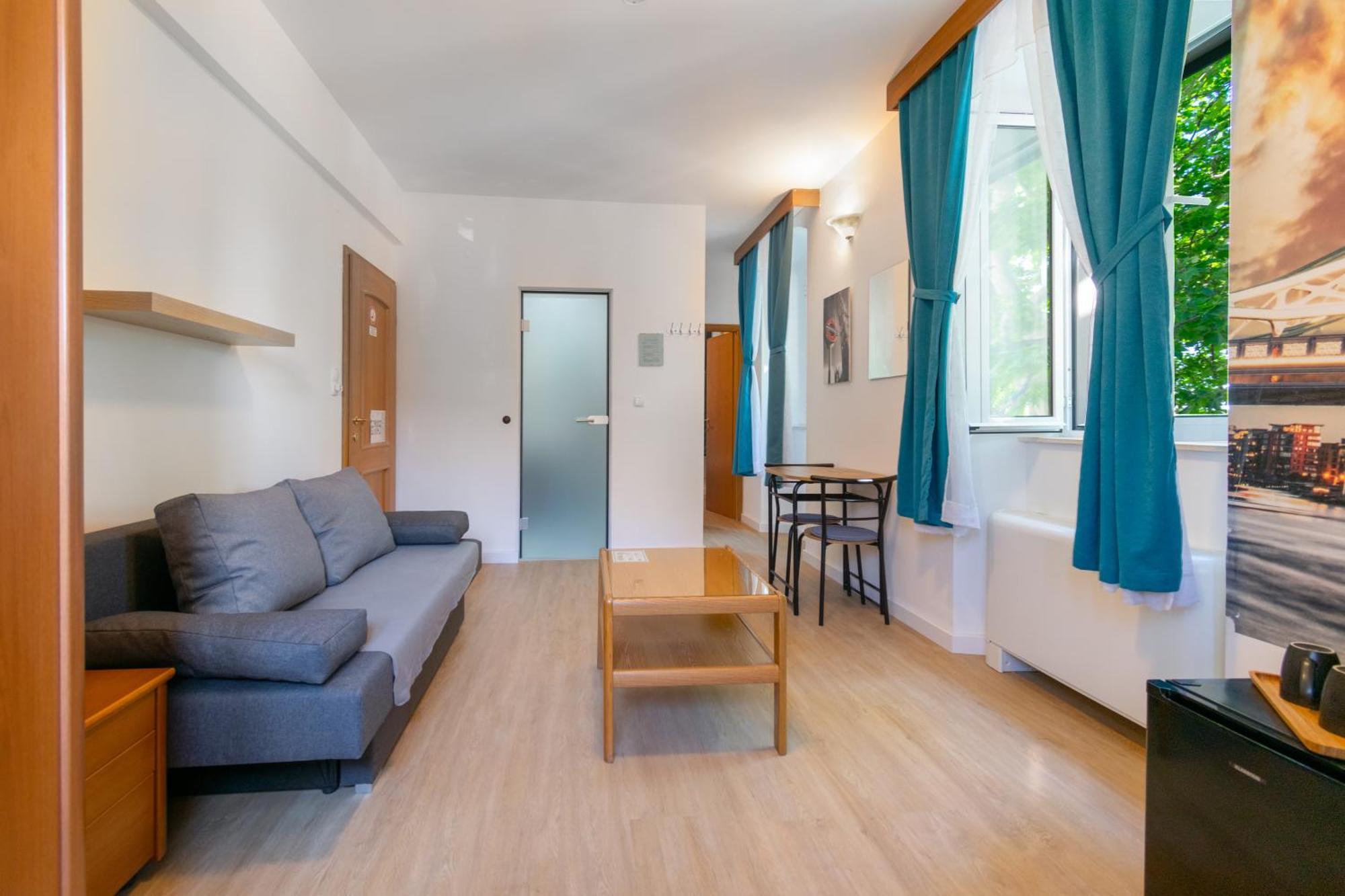 Bed & Breakfast Palac -Free Parking- Башка-Вода Екстер'єр фото
