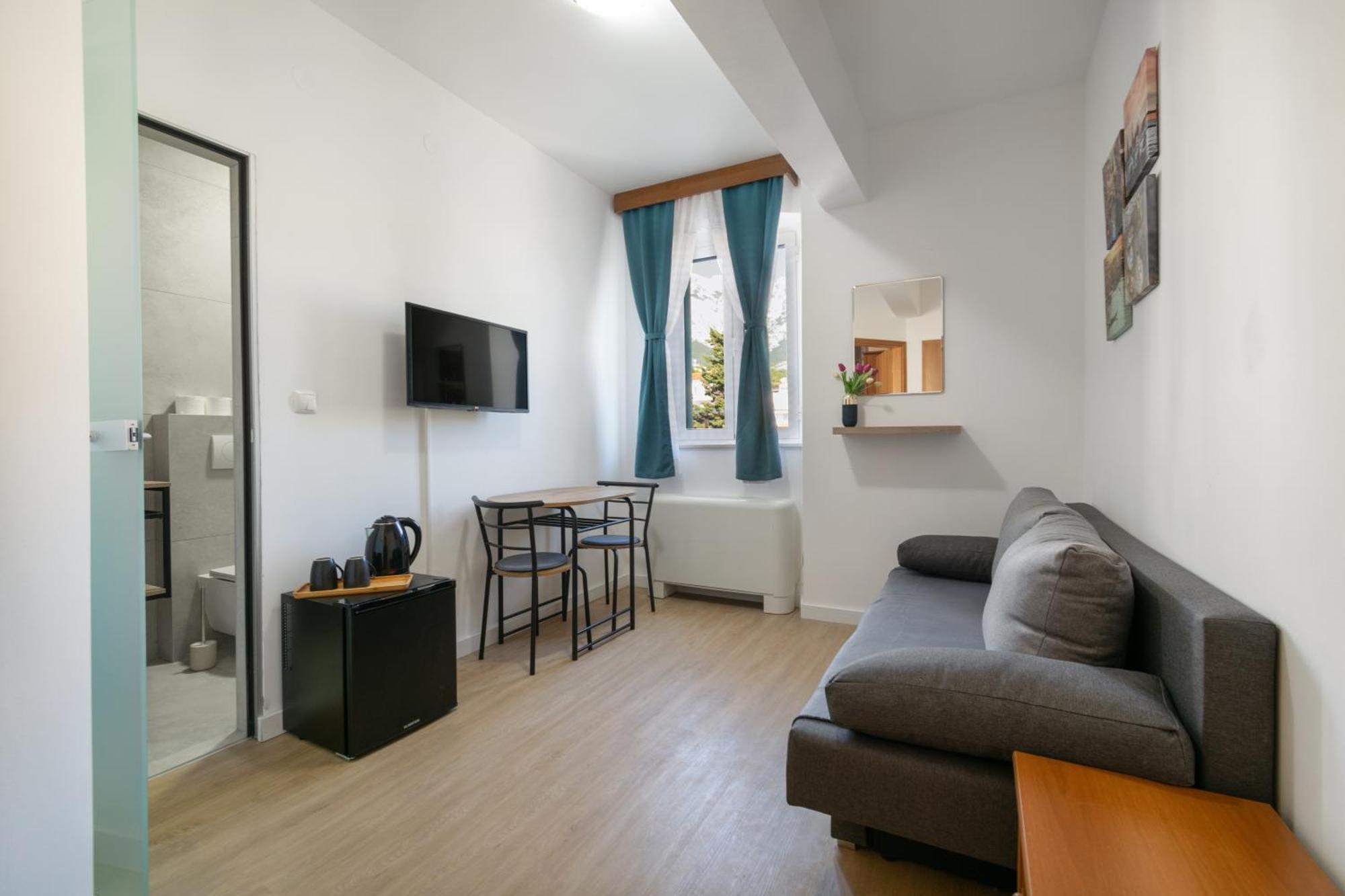 Bed & Breakfast Palac -Free Parking- Башка-Вода Екстер'єр фото