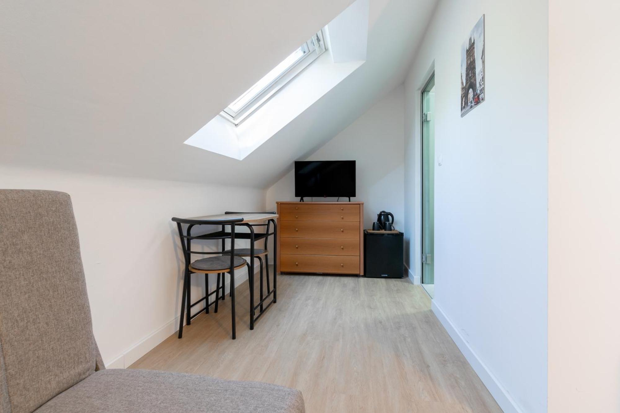 Bed & Breakfast Palac -Free Parking- Башка-Вода Екстер'єр фото